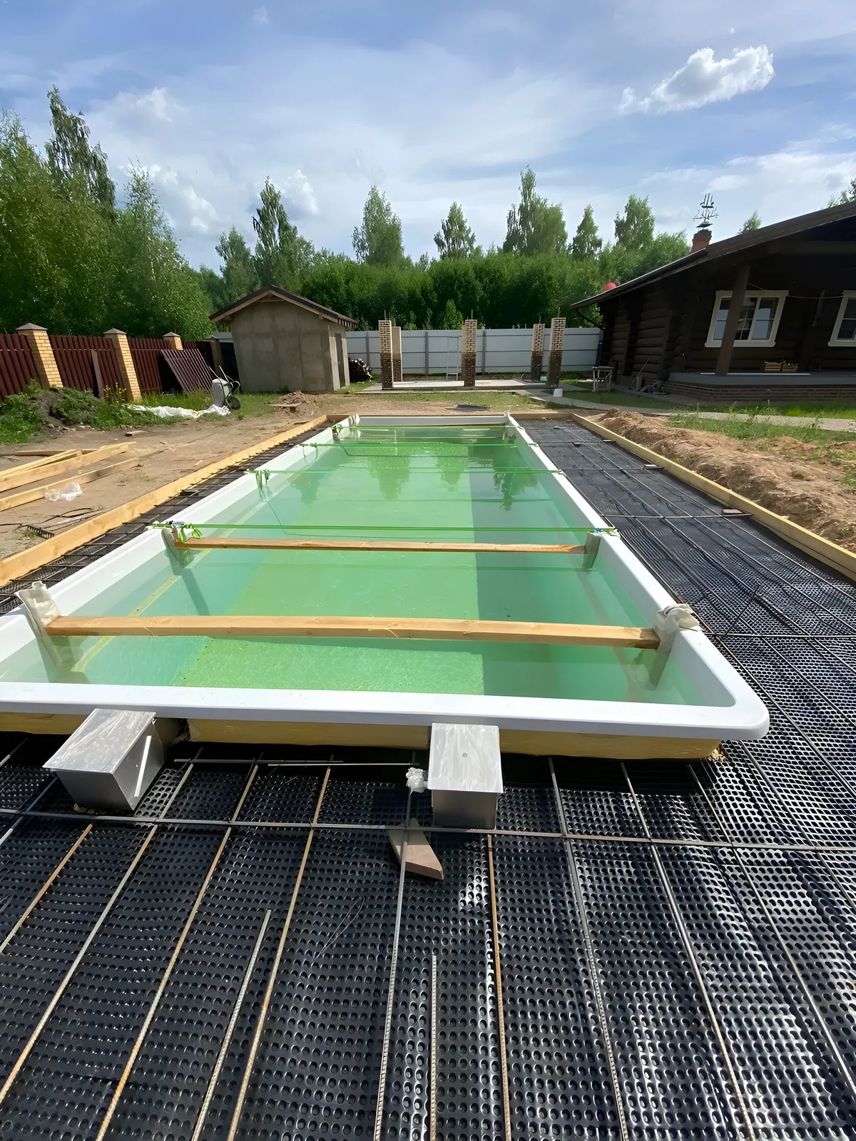 Laguna 9 — вечернее освещение в Анапе